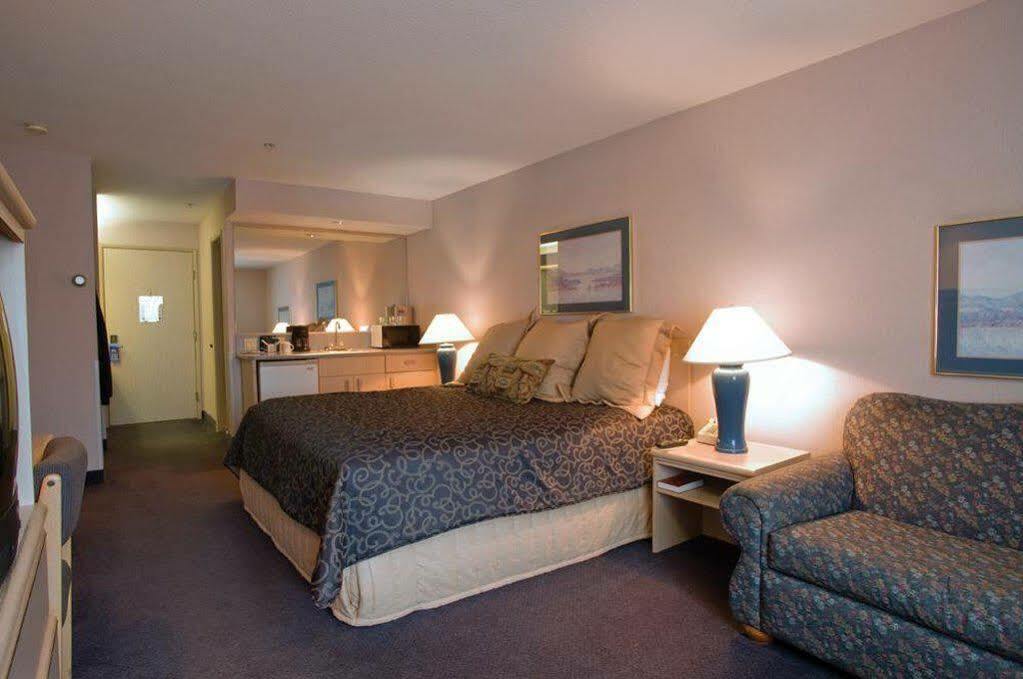 Shilo Inn Suites וורנטון מראה חיצוני תמונה